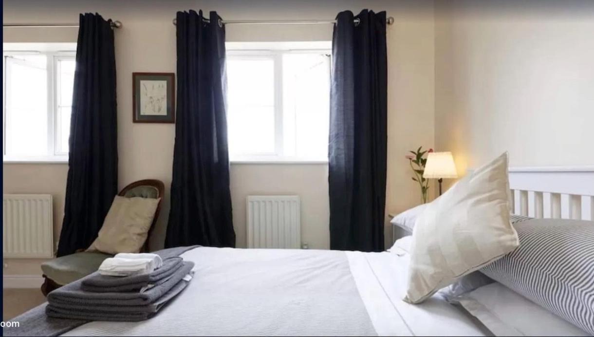 Lynbrook Guest House Londra Esterno foto